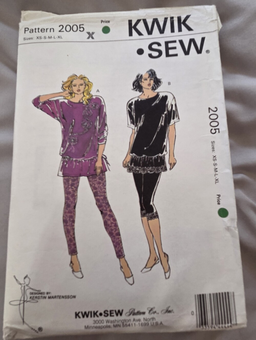 Women’s Purple Tunic & Leggings Sewing Pattern (Pattern 2005)